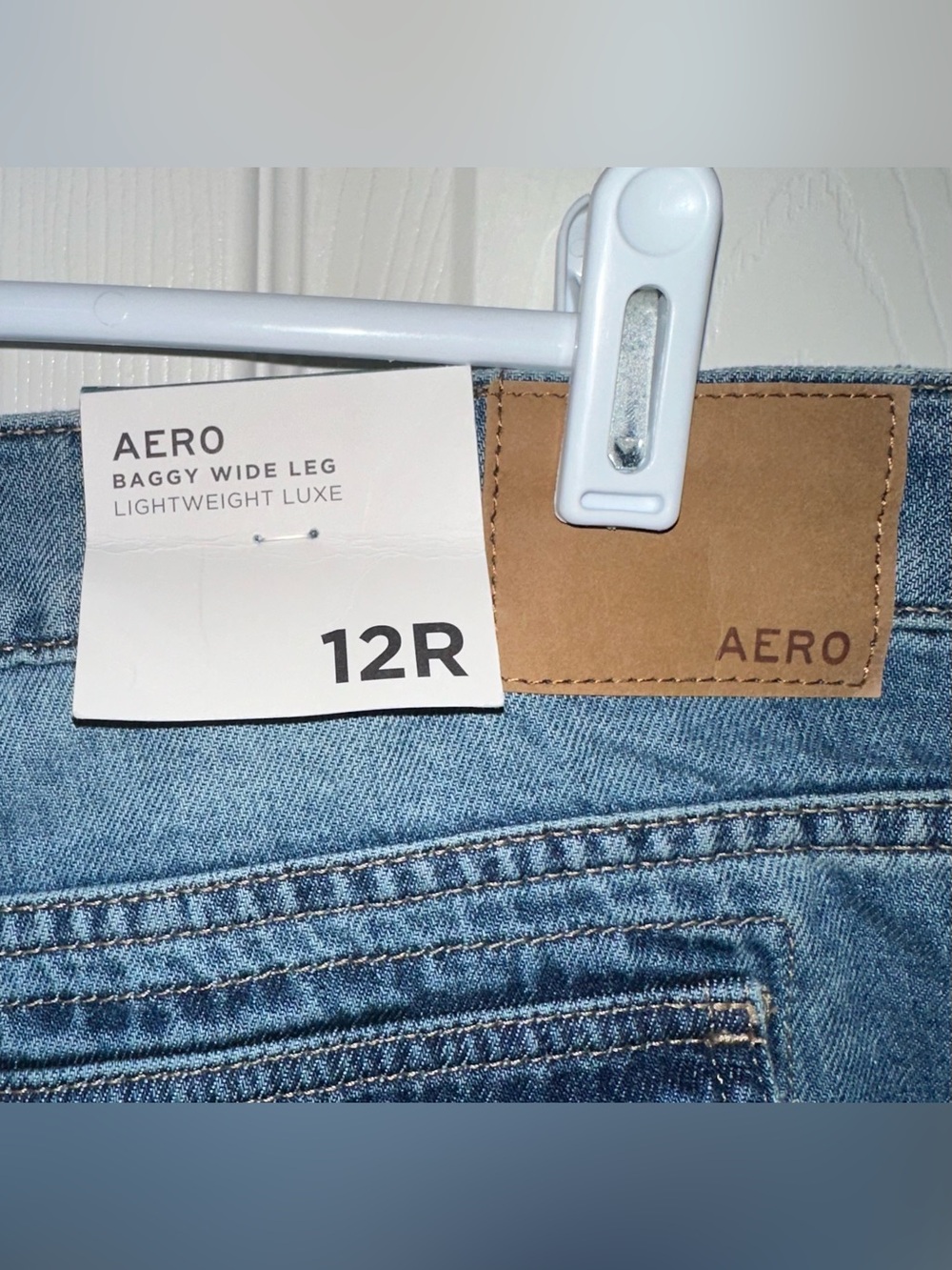 Aeropostale Women's Wide Leg Medium Blue Denim Jeans - Picture 7 of 10